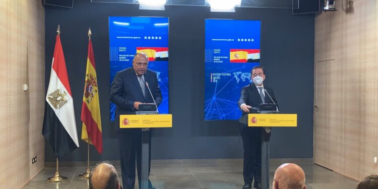 Conférence de presse entre Choucri et son homologue espagnol 1 - Le Progrès Egyptien