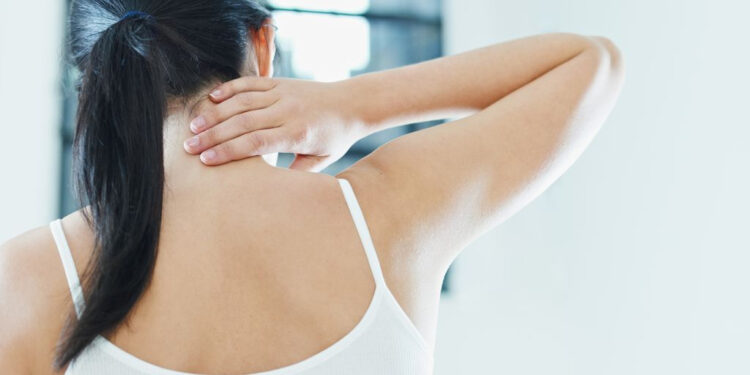 Les bons gestes pour renforcer son cou 1 - Le Progrès Egyptien