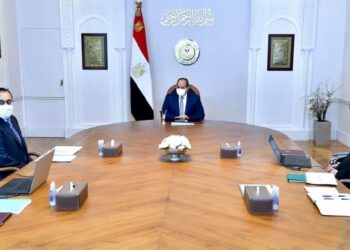 Al-Sissi : Former des imams bien éclairés et modérés