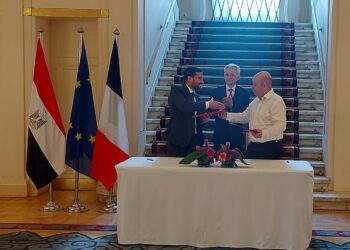 Contrat de coopération entre ALS et MLF pour un nouveau lycée international