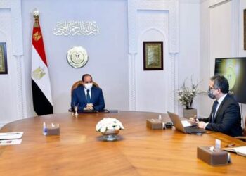 Al-Sissi examine l’afflux des touristes vers l’Egypte 