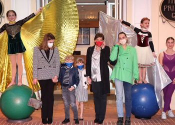 Jacques et Gabriella, soirée au cirque avec la princesse Stéphanie et ses filles
