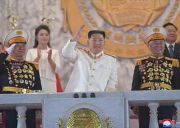 Kim veut “renforcer” l’armement nucléaire nord-coréen