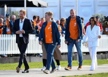 Meghan Markle, immaculée pour sa première apparition avec Harry à La Haye