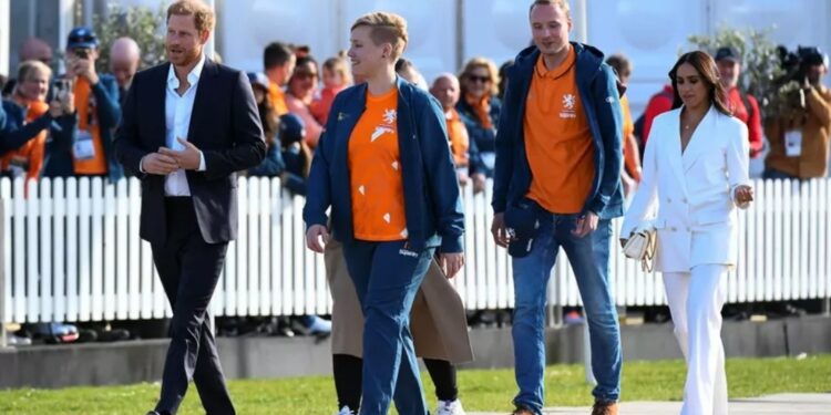 Meghan Markle, immaculée pour sa première apparition avec Harry à La Haye 1 - Le Progrès Egyptien