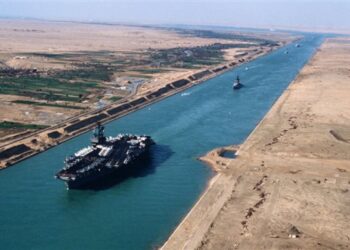 Canal de Suez: Efforts pour la transformation en un canal vert