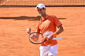 Tennis : Djokovic débute à Rome en mode “dolce vita”