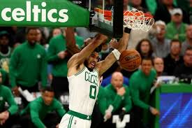 Play-offs NBA : Tatum permet à Boston de recoller à 22- contre Miami