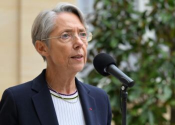 Pouvoir d’achat, santé et climat : Borne f ixe les trois “urgences” du gouvernement