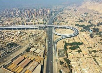 Nouveaux axes routiers : Relier le sud et l’est du Caire