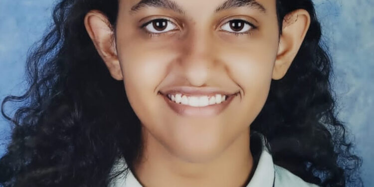 Lydia Emad collégienne au Sacré-cœur