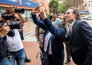 Présidentielle en Colombie : Gutierrez promet “ordre et sécurité”