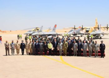 L’Armée de l’air célèbre le 40e anniversaire de l’atterrissage du premier avion “F16” en Egypte