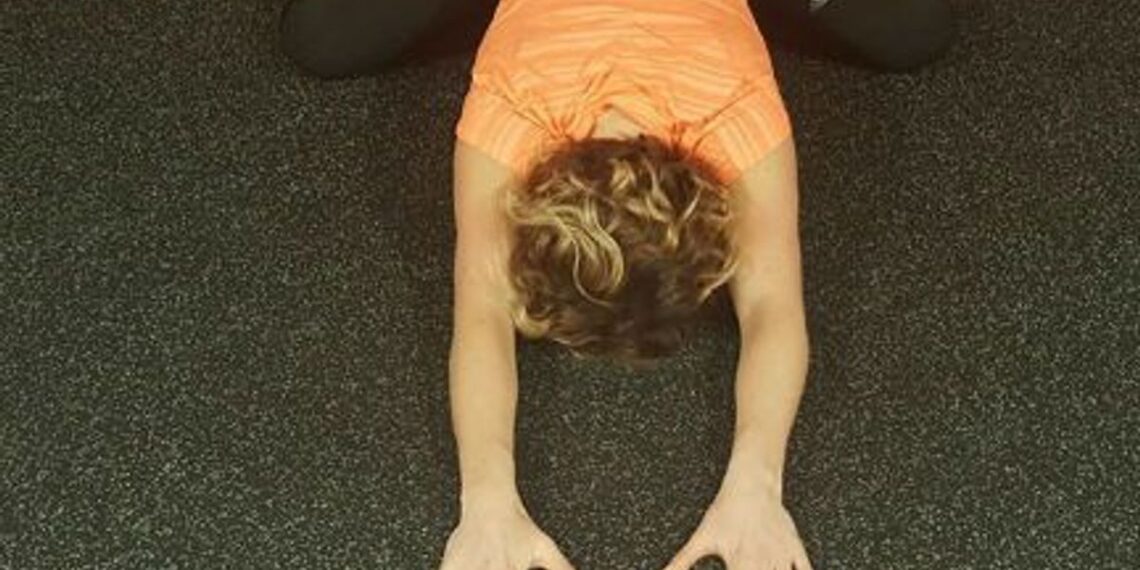 Etirement de l’adducteur / Pose de la grenouille 1 - Le Progrès Egyptien