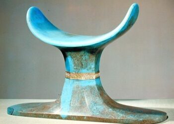 Un pot à cosmétique