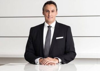 Hansgrohe lance ses activités au P-O en partenariat avec Sanipure