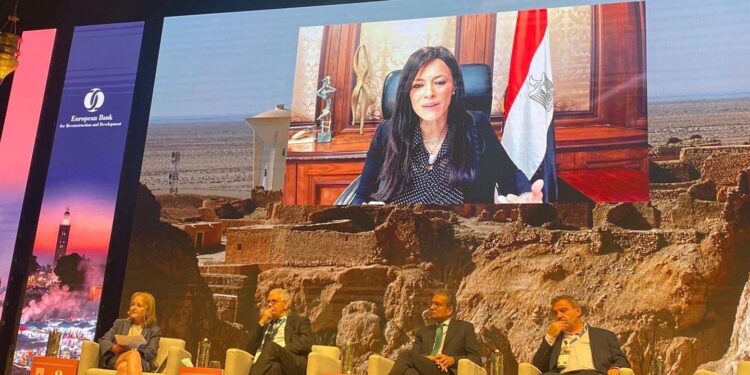 Al-Machat loue la décision de la BERD d’étendre ses transactions en Afrique 2 - Le Progrès Egyptien Al-Machat loue la décision de la BERD d’étendre ses transactions en Afrique 1 - Le Progrès Egyptien