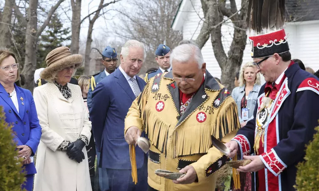 Charles et Camilla débutent leur visite canadienne 1 - Le Progrès Egyptien