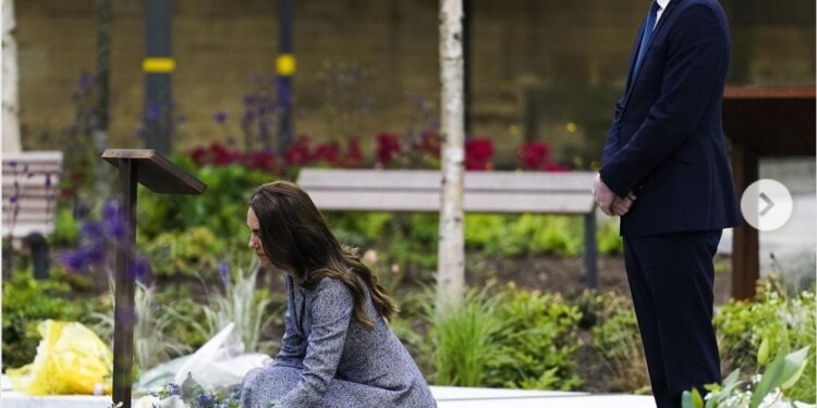 Kate Middleton et William : Opération modernisation sur les réseaux sociaux 2 - Le Progrès Egyptien Kate Middleton et William : Opération modernisation sur les réseaux sociaux 1 - Le Progrès Egyptien