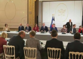 France : Macron donne le ton au 1er Conseil des ministres