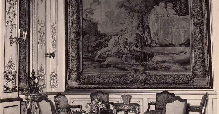 Dans les couloirs du Palais de la Princesse Shwikar 2 - Le Progrès Egyptien Dans les couloirs du Palais de la Princesse Shwikar 1 - Le Progrès Egyptien