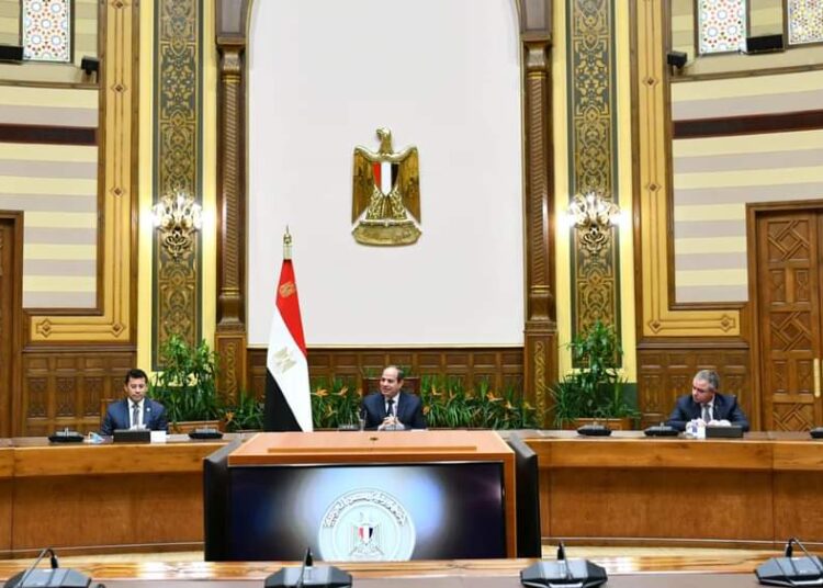 Le Président Al-Sissi reçoit les ministres arabes de la Jeunesse et des Sports