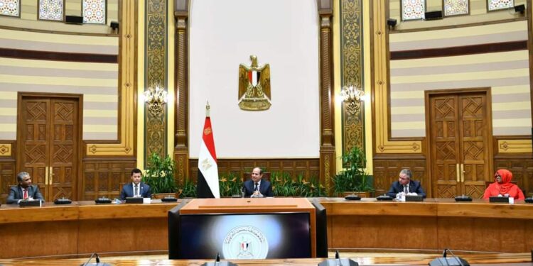 Al-Sissi invite les jeunes arabes à s'engager dans la transition numérique 1 - Le Progrès Egyptien