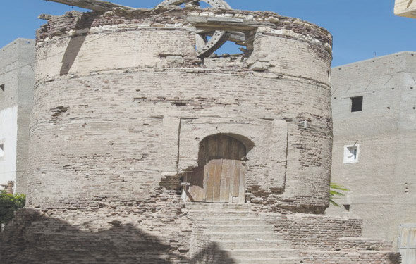 Le “Moulin des souvenirs” à Edkou défie le temps 2 - Le Progrès Egyptien Le “Moulin des souvenirs” à Edkou défie le temps 1 - Le Progrès Egyptien