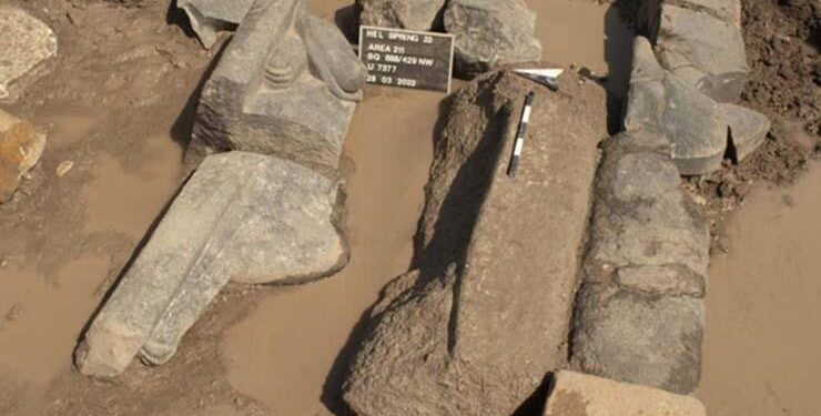 Découverte d’un bloc calcaire et des statuettes de Khéops à Héliopolis 2 - Le Progrès Egyptien Découverte d’un bloc calcaire et des statuettes de Khéops à Héliopolis 1 - Le Progrès Egyptien