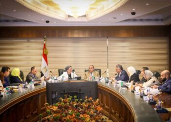 Les ministres de l’Aviation et de l’Environnement discutent des préparatifs de la COP27