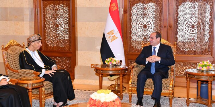 Le Président s’entretient avec le vice-Premier ministre omanais 2 - Le Progrès Egyptien Le Président s’entretient avec le vice-Premier ministre omanais 1 - Le Progrès Egyptien