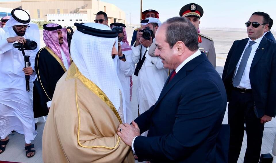 Le Président Al-Sissi arrive à Manama 1 - Le Progrès Egyptien