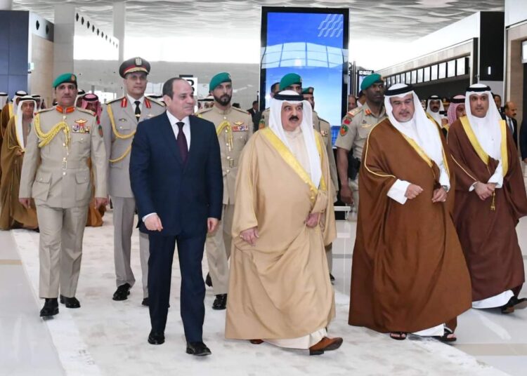 Al-Sissi à l’ouverture du bâtiment de l’aéroport international de Bahreïn (Photos)