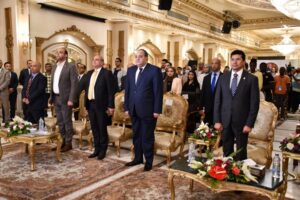 Gamal Abdel Nasser est le fondateur de Dar El-Tahrir et El-Sadate en est le premier rédacteur en chef 4 - Le Progrès Egyptien Gamal Abdel Nasser est le fondateur de Dar El-Tahrir et El-Sadate en est le premier rédacteur en chef 3 - Le Progrès Egyptien