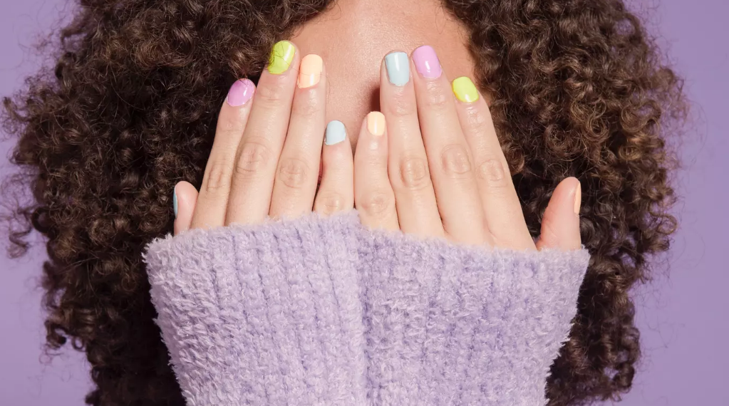 Des façons de porter les ongles pastel 1 - Le Progrès Egyptien