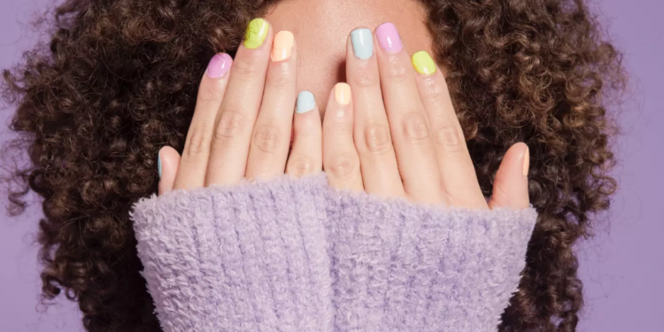 Des façons de porter les ongles pastel 1 - Le Progrès Egyptien