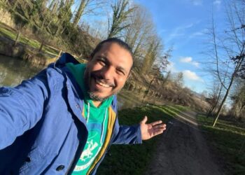 Un youtubeur égyptien transmet la vie et la cohabitation en France