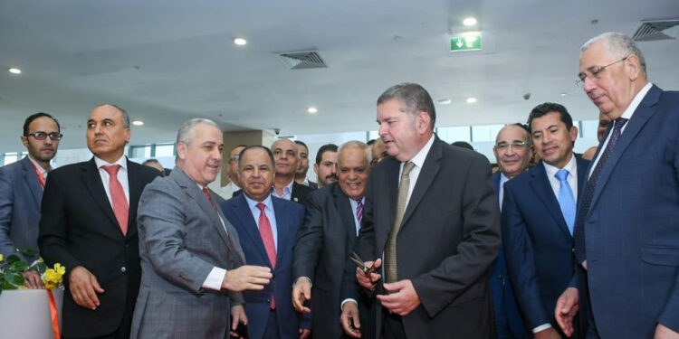 Al-Chourbagui : L’industrie de notre pays a réalisé un grand succès 2 - Le Progrès Egyptien Al-Chourbagui : L’industrie de notre pays a réalisé un grand succès 1 - Le Progrès Egyptien