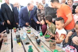 En application des directives, l'exposition "Bijoux de la poterie" se tient 6 - Le Progrès Egyptien En application des directives, l'exposition "Bijoux de la poterie" se tient 5 - Le Progrès Egyptien