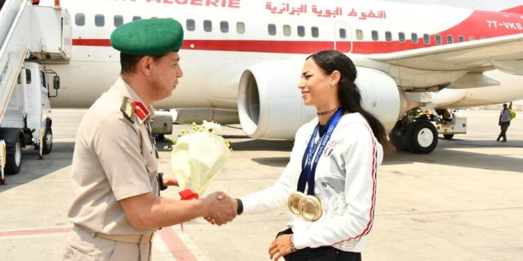 Les Forces armées reçoivent l'athlète Bassant Hemeida qui a réalisé un exploit historique aux JM 1 - Le Progrès Egyptien