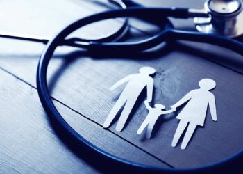 Accélérer la mise en place du système de la CMU