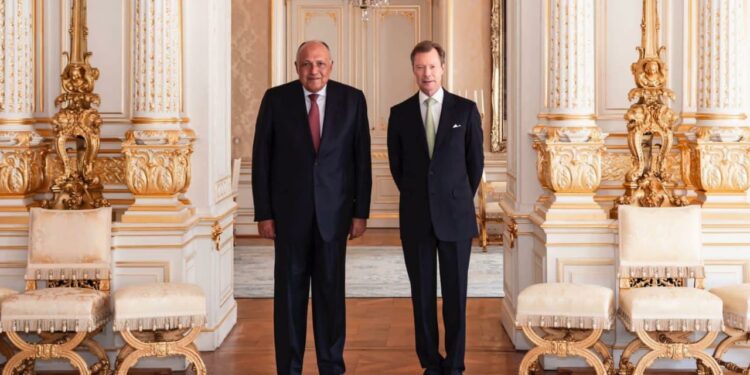 Choucri reçu par le Grand-Duc de Luxembourg 2 - Le Progrès Egyptien Choucri reçu par le Grand-Duc de Luxembourg 1 - Le Progrès Egyptien