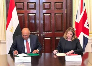 L’Egypte et la GB signent la résolution de lancer un sous-comité pour l’investissement et le commerce