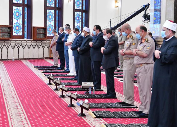 Le Président accomplit la prière de l’Aïd d’Al-Adha (photos)