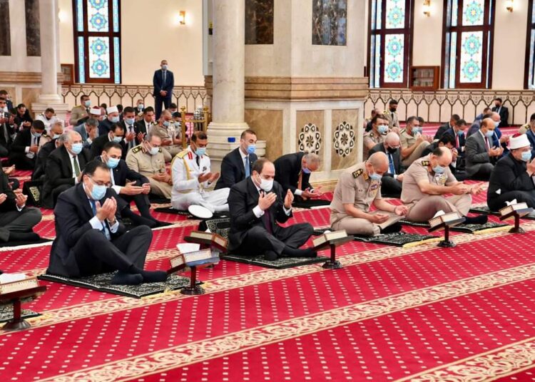 Le Président accomplit la prière de l’Aïd d’Al-Adha (photos)