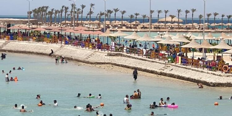 Un long congé de fête 2 - Le Progrès Egyptien Un long congé de fête 1 - Le Progrès Egyptien