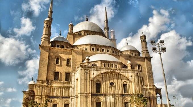 La Mosquée Salaheddine, un joyau de l’art islamique 2 - Le Progrès Egyptien La Mosquée Salaheddine, un joyau de l’art islamique 1 - Le Progrès Egyptien