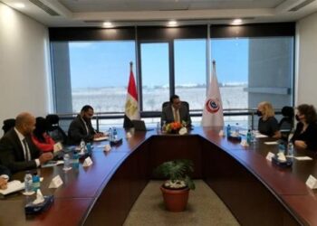 Renforcer la coopération avec l’USAID et l’OMS