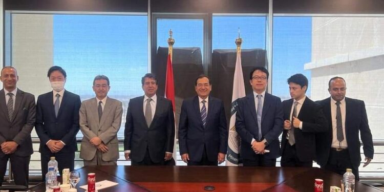 Examen de la production d'ammoniac bleu en Egypte 2 - Le Progrès Egyptien Examen de la production d'ammoniac bleu en Egypte 1 - Le Progrès Egyptien