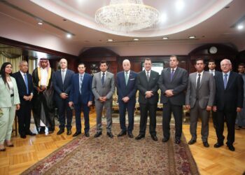 Le championnat international de course à chameau le 27 novembre à Charm Al-Cheikh